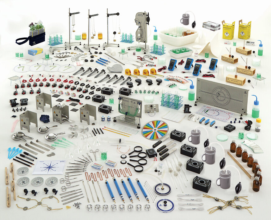 Natural Sciences Set, for 4 groups