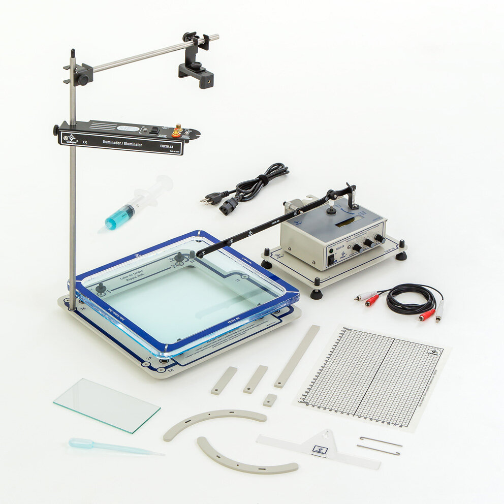 Low-wave tank with strobe flash and frequency meter, for image capture device.